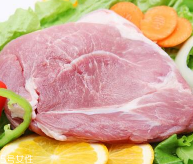 黑豬肉是黑色嗎？黑豬肉什么顏色？