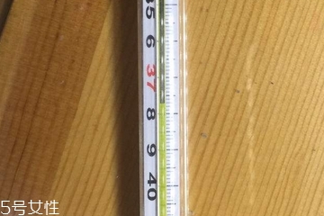 體溫計(jì)能測(cè)水溫嗎？水溫能用體溫計(jì)測(cè)嗎？