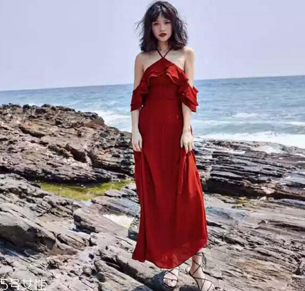 胸大適合什么連衣裙？胸大穿什么連衣裙好看？