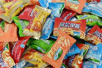 棒棒糖的牌子有哪些？好吃的棒棒糖推薦
