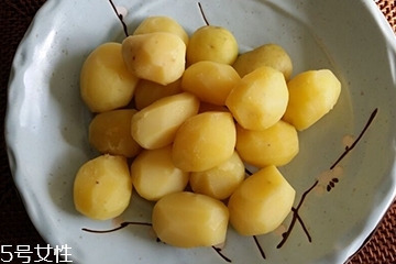 土豆要去皮嗎？土豆怎么去皮最快？