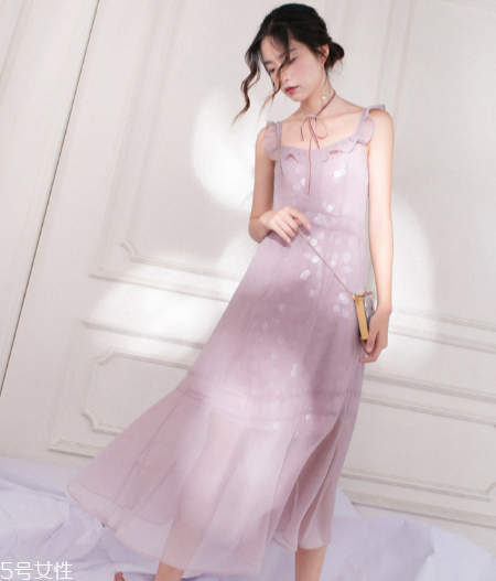 相親穿什么衣服合適？夏季相親穿什么好？