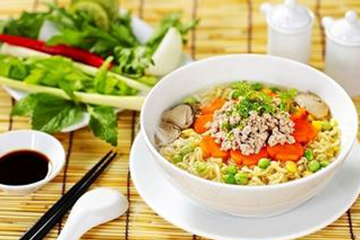 方便面加牛奶好吃嗎？牛奶方便面是黑暗料理嗎？