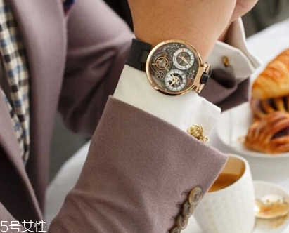 手表是男左女右嗎？手表佩戴是男左女右嗎？