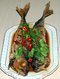 青魚能做生魚片嗎？青魚能不能生吃？