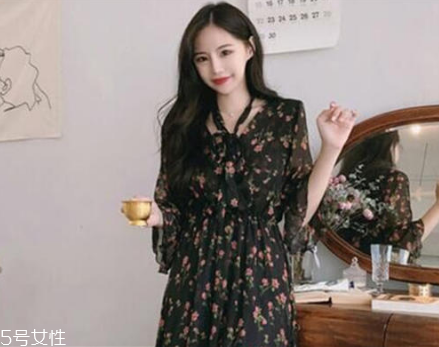 矮個子穿長裙怎么搭配？矮個子穿長裙搭配技巧