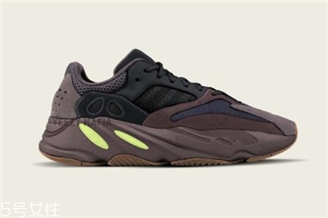 yeezy 700 mauve什么時(shí)候發(fā)售？椰子700灰紫色發(fā)售時(shí)間