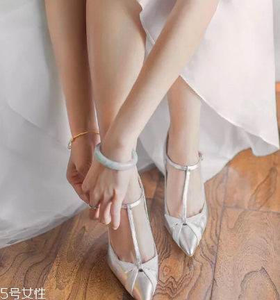 婚鞋能穿回娘家嗎？婚鞋穿回娘家不吉利嗎？