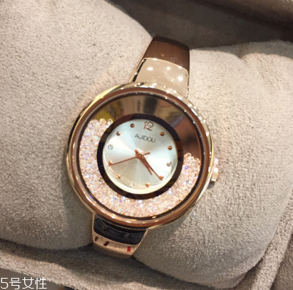 阿吉豆手表多少錢？阿吉豆手表什么價(jià)位？