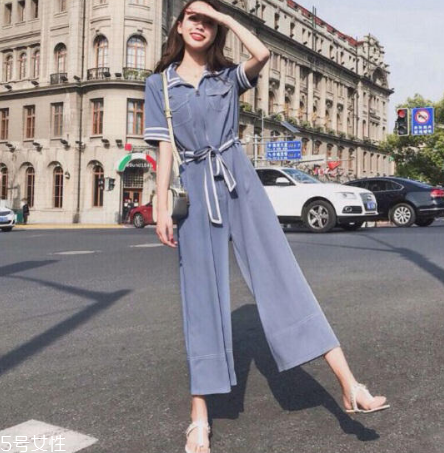 不會(huì)搭配衣服怎么辦？女生不會(huì)搭配怎么解決？
