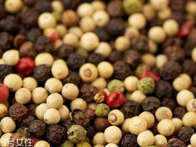 白胡椒可以吃嗎？白胡椒怎么吃？