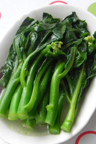 芥蘭可以和什么一起吃？芥蘭可以和豬心一起吃嗎？