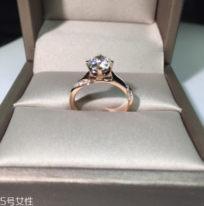 鉆戒在香港買便宜多少？鉆戒在香港買比較便宜嗎？
