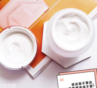 素顏霜是彩妝嗎？素顏霜屬于彩妝嗎？