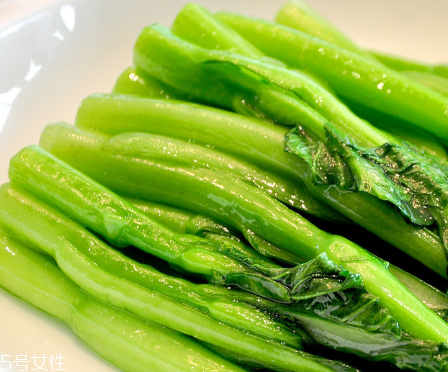 芥蘭和橄欖菜的區(qū)別 芥蘭是橄欖菜嗎？