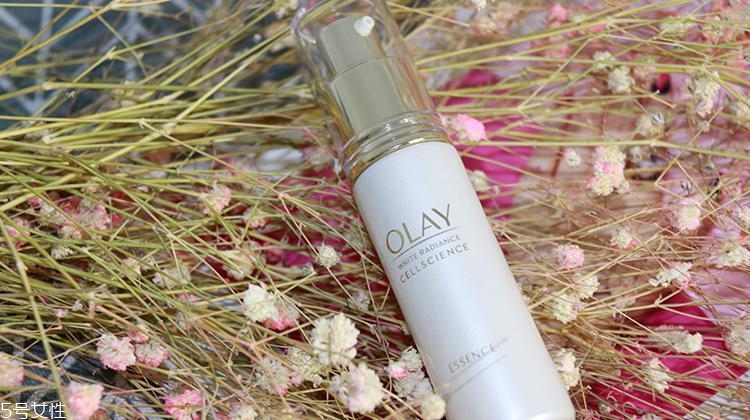 olay水感透白系列與水感透白臻粹系列哪個(gè)好？什么區(qū)別？