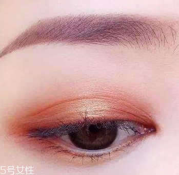 眼影會暈妝嗎？為什么眼影總是暈妝？
