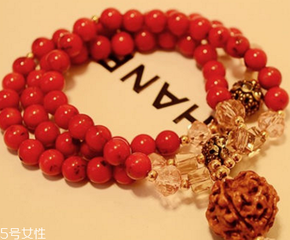 紅珊瑚手鏈多少錢？紅珊瑚手鏈?zhǔn)袌鰞r格