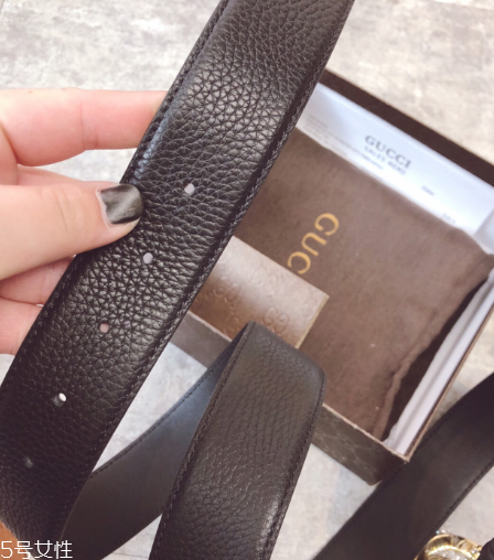 皮帶自動扣好還是針扣好？皮帶買針扣還是自動扣？