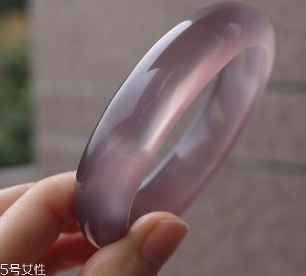 玉髓手鐲有什么好處？玉髓手鐲的功效