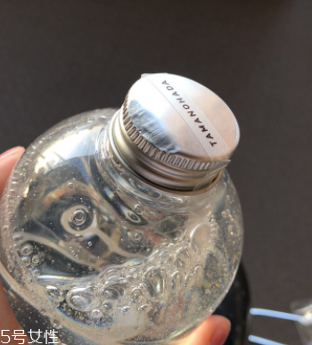 玉肌洗發(fā)水控油嗎？玉肌洗發(fā)水有控油功效嗎？