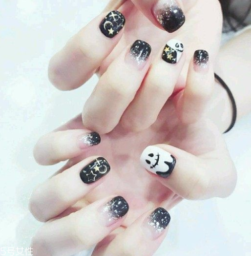 q版萬圣節(jié)美甲怎么做？q版萬圣節(jié)美甲教程