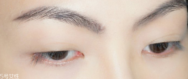 萬圣節(jié)蜘蛛眼妝怎么畫？2款蜘蛛眼妝詳細(xì)步驟