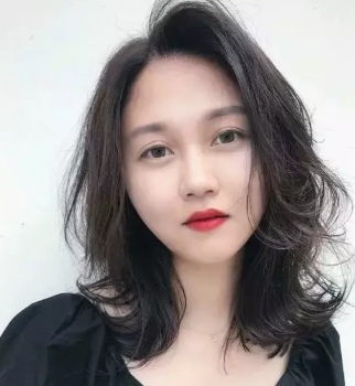 黑茶色怎么染？黑茶色染發(fā)配方