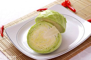 牛心菜可以做沙拉嗎？牛心菜怎么做沙拉？