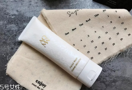 黛珂白檀新包裝怎么樣？黛珂白檀系列針對什么皮膚？