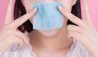 吸油紙會(huì)吸走防曬霜嗎？吸油紙會(huì)將水分帶走嗎？
