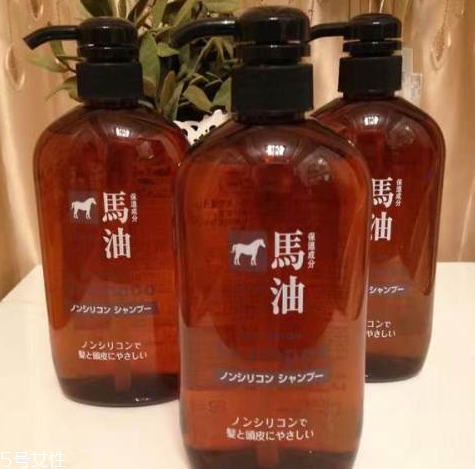 馬油洗發(fā)水防脫發(fā)嗎？馬油洗發(fā)水有防脫發(fā)功效嗎？