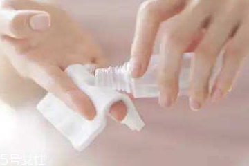濕敷之后還需要水乳嗎？濕敷之后怎么保養(yǎng)？