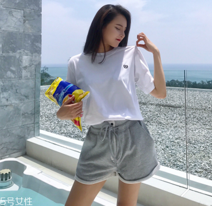 不會穿衣服搭配怎么辦？有這三樣就夠了