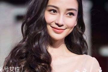 染發(fā)發(fā)根顏色淺怎么辦？這個(gè)辦法輕松解決