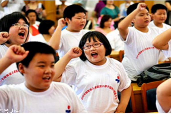 應(yīng)該注意小孩脂肪和膽固醇的攝取量嗎？