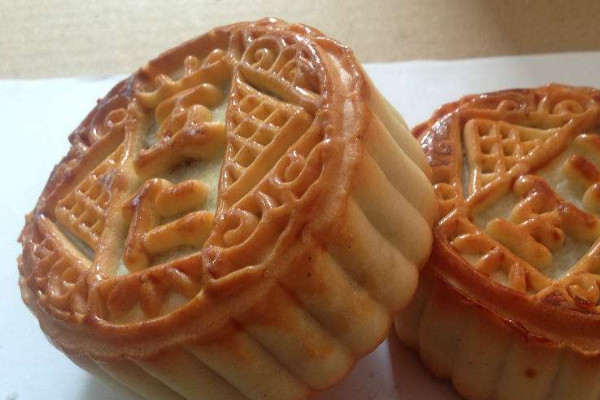 五仁月餅為什么難吃？購(gòu)買(mǎi)時(shí)注意看五仁月餅保質(zhì)期