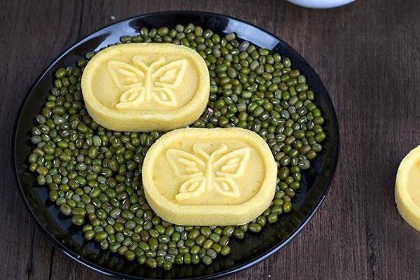 綠豆糕是蒸的嗎？南北綠豆糕的區(qū)別