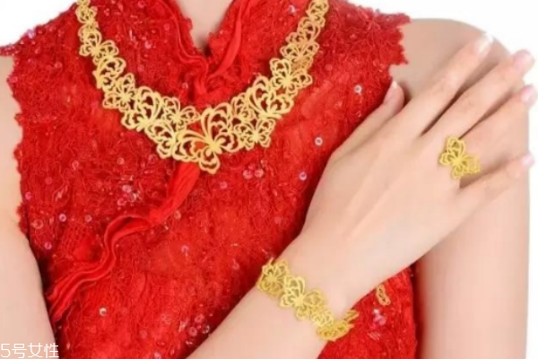 結婚買三金還是五金 看經濟狀況