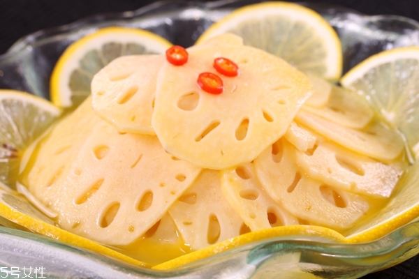 蓮藕為什么會(huì)變黑 是正?，F(xiàn)象