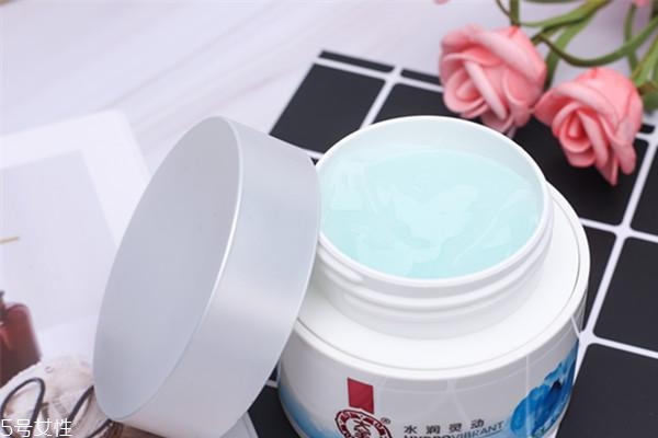 大寶水潤靈動(dòng)系列評(píng)測(cè) 打造清透水潤肌