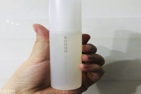 suqqu毛孔精華價(jià)格 性?xún)r(jià)比超高的精華
