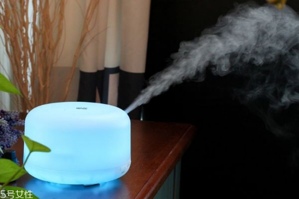 加濕器多少錢(qián)一臺(tái)？加濕器品牌推薦？