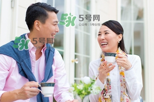 老公出軌一定要離婚嗎？如何挽救婚姻危機(jī)？