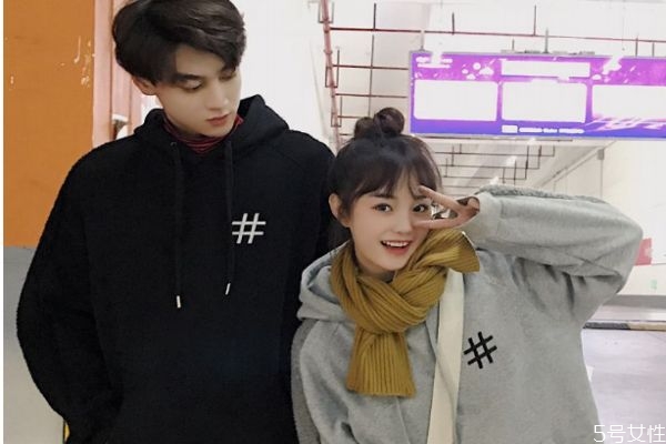 怎么判斷男友愛(ài)不愛(ài)我 試探男朋友愛(ài)不愛(ài)我的套路