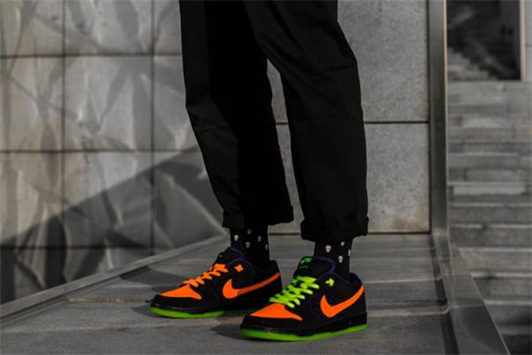 nike dunk sb萬(wàn)圣節(jié)開(kāi)箱測(cè)評(píng)-sb dunk low萬(wàn)圣節(jié)在哪買