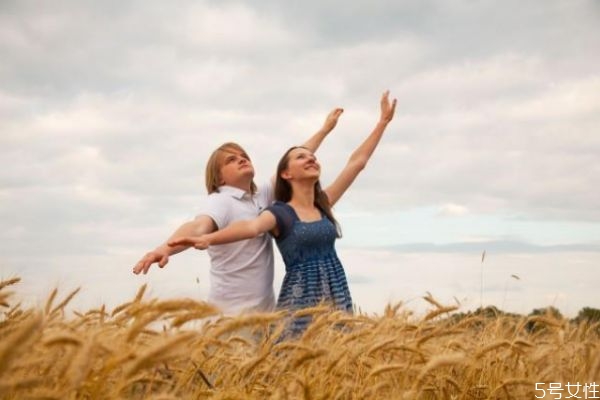 男人說(shuō)女人丑說(shuō)明什么 男生說(shuō)女生丑的潛臺(tái)詞
