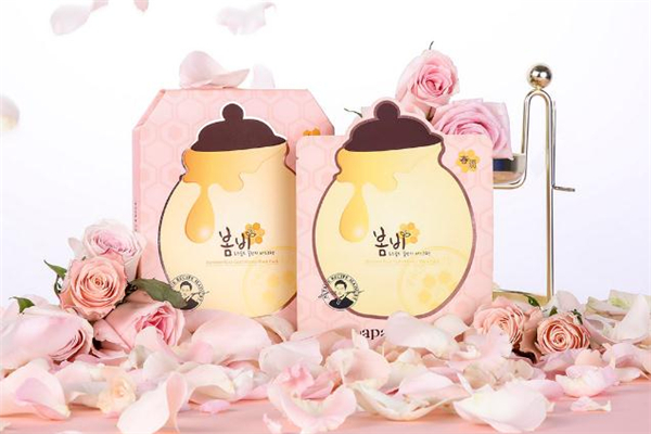 春雨面膜有沒(méi)有激素 春雨面膜適合夏天用嗎