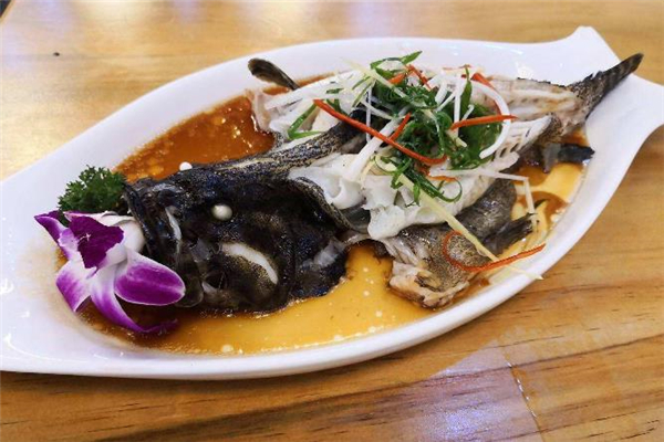 吃石斑魚(yú)為什么不能喝酒 吃石斑魚(yú)喝酒會(huì)怎樣