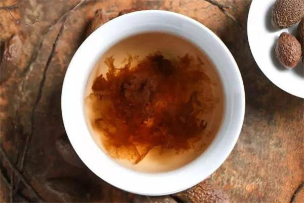 胖大?？梢蕴焯旌葐?胖大海隔夜還能喝嗎